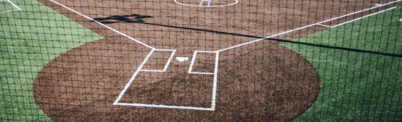 A picture of a softball field.