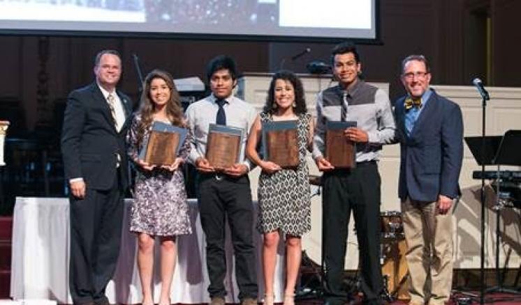 ETBU awards Hispanic Servant Leadership Scholarships 2016
