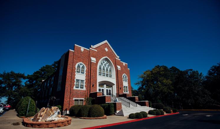 Image of the entrance of an academic building 