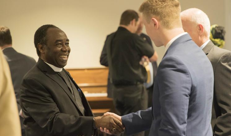 Nigerian Archbishop Kwashi inspires ETBU students to share the Gospel