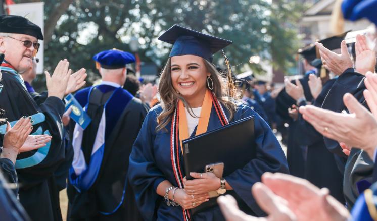 ETBU confers 134 graduates during Fall 2019 Commencement