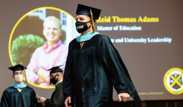 img_6_2020_dec_commencement