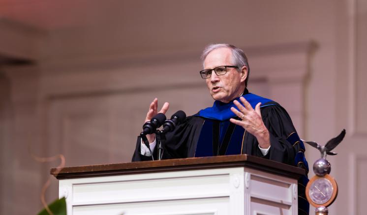 2023_commencement_spring_4567