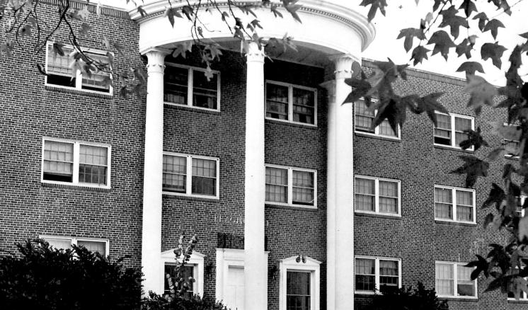feagin_1967.jpg Historical black and white photo of the front of Feagin Hall at East Texas Baptist University, a red brick building with white columns.