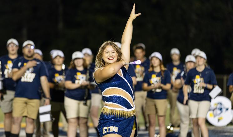 2025_homecoming_pep_rally_1618.jpg