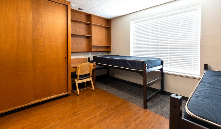 Linebery room 2