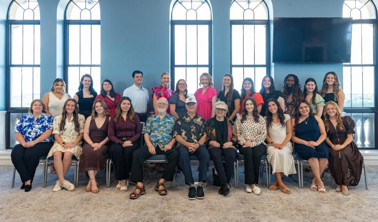 Group photo of nursing recipients