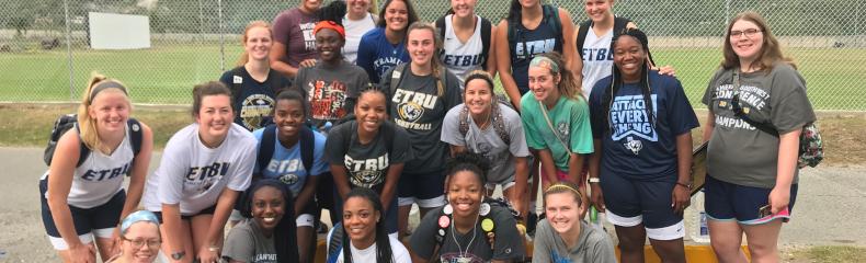 The ETBU Women’s Basketball team serves in Jamaica 