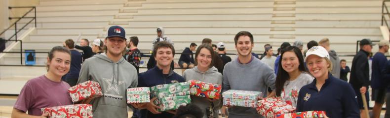 ETBU Athletics share joy and blessings through Operation Christmas Child